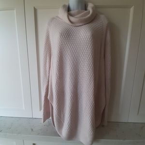 RW & CO pale pink curved hem sweater, XL